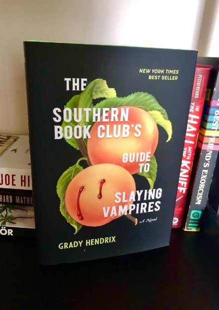 The Southern Book Clubs Guide To Slaying Vampires Cover