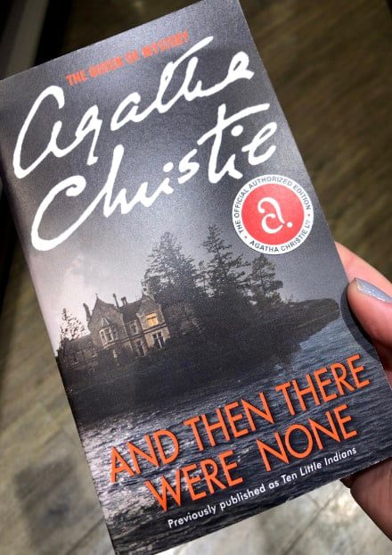 and-then-there-were-none-agatha-christie-cover-min