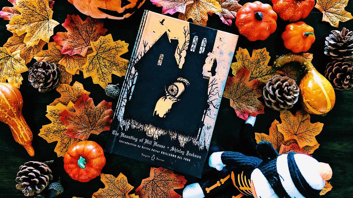 horror-novel-month-feature