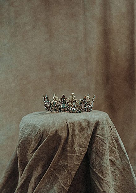 Miss Meteor Crown