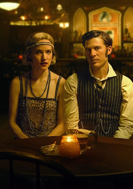 Roderic Material How Close The Fall Of The House Of Usher Adaptation Is To Edgar Allan ...