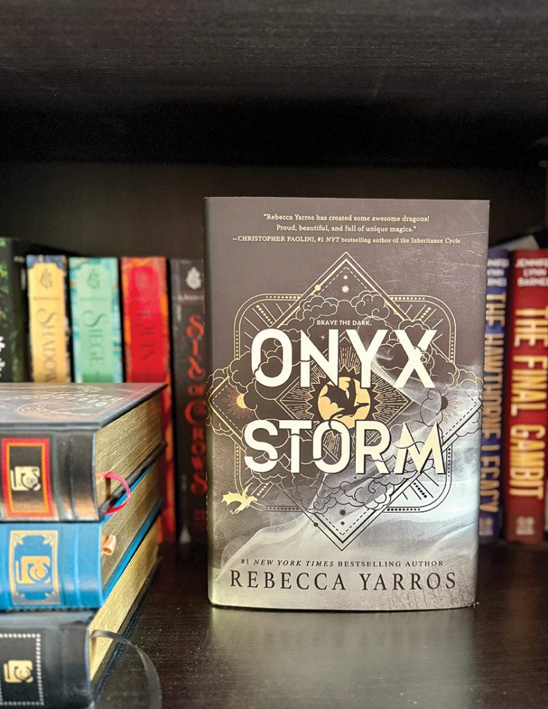 onyx storm by rebecca yarros cover2